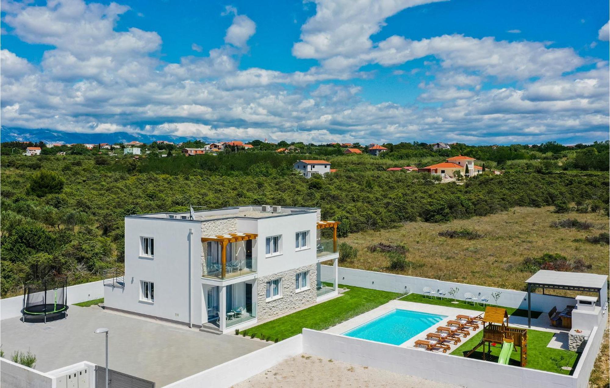 Stunning Home In Vrsi With Kitchen Esterno foto